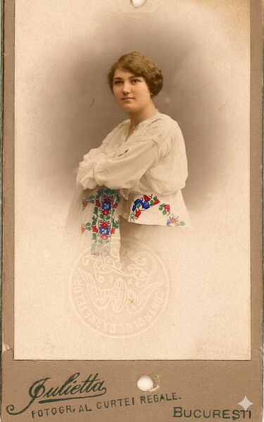 File:1911 (Diolica 18 ani Mama 18 ani) C.jpg