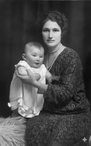 1927-Alexandrina, Puiu Dusescu.jpg